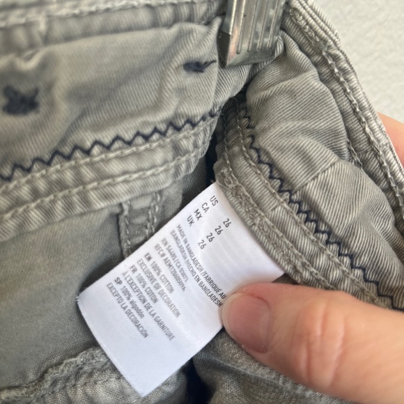 American Eagle cargo shorts - Picture 3 of 4